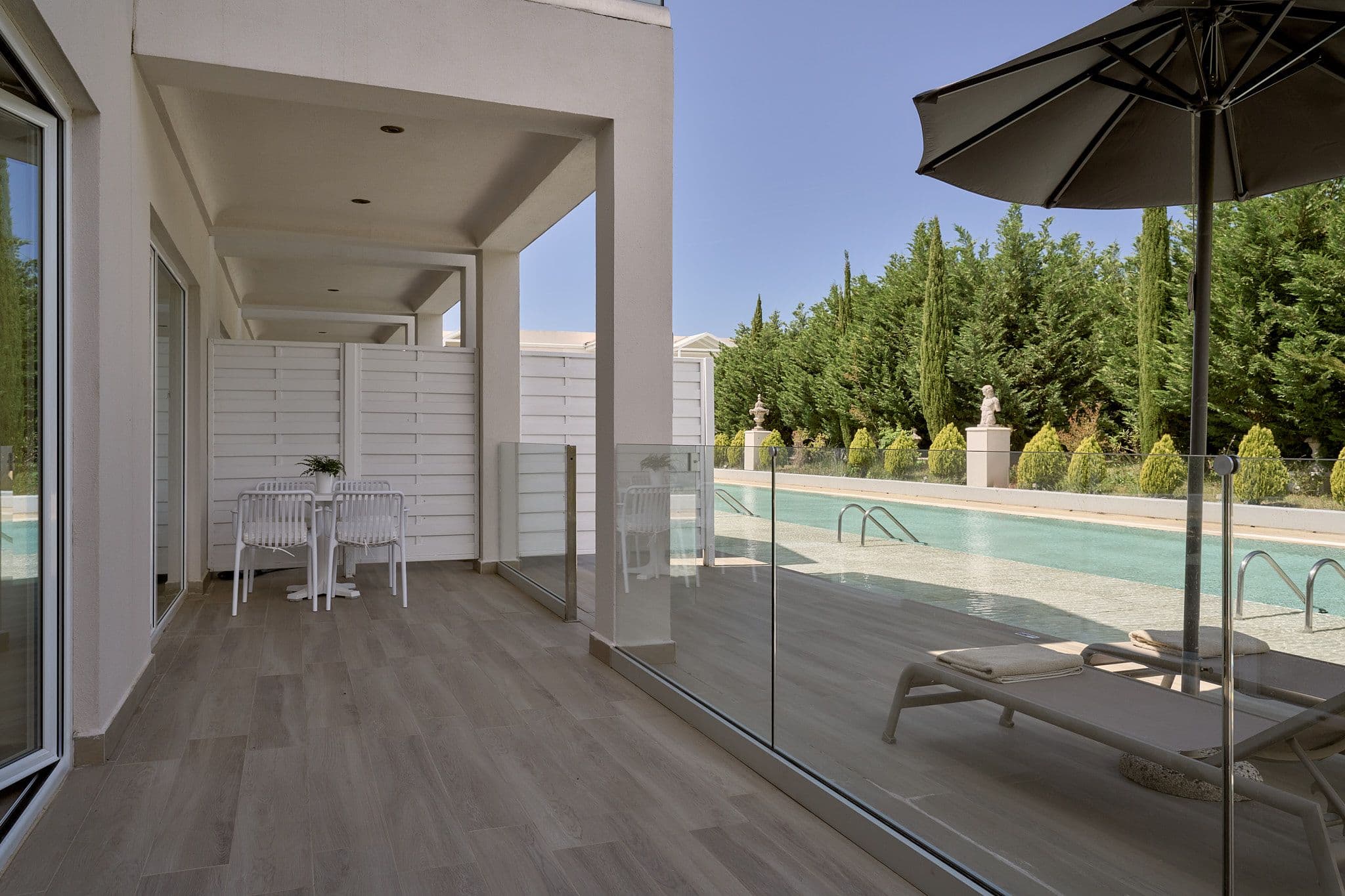 Junior Suite Sharing Pool