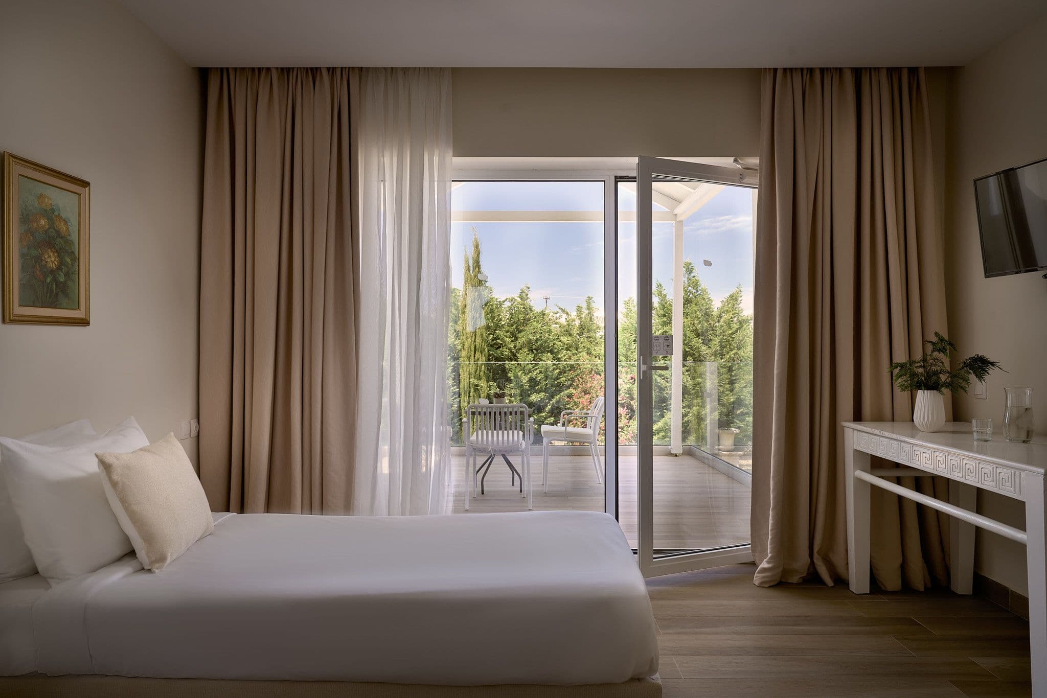 Junior Suite Pool View