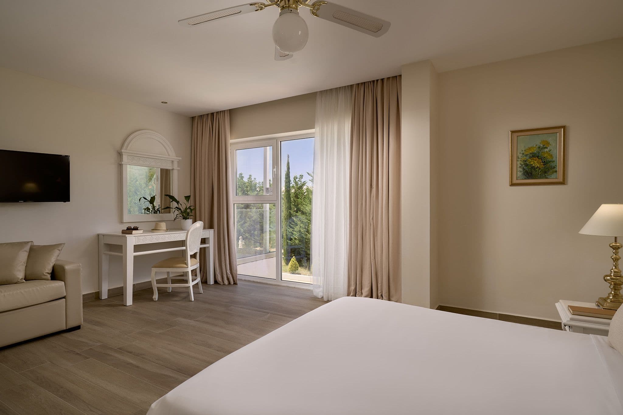 Junior Suite Pool View